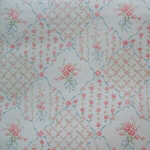 Vintage 1980s Floral Diamond Motif Wallpaper